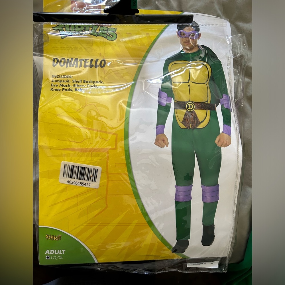 Spirit Halloween adult Donatello costume size LG/XL
